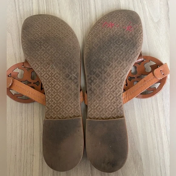 Tory Burch Tan Leather Sandals - Picture 5 of 12